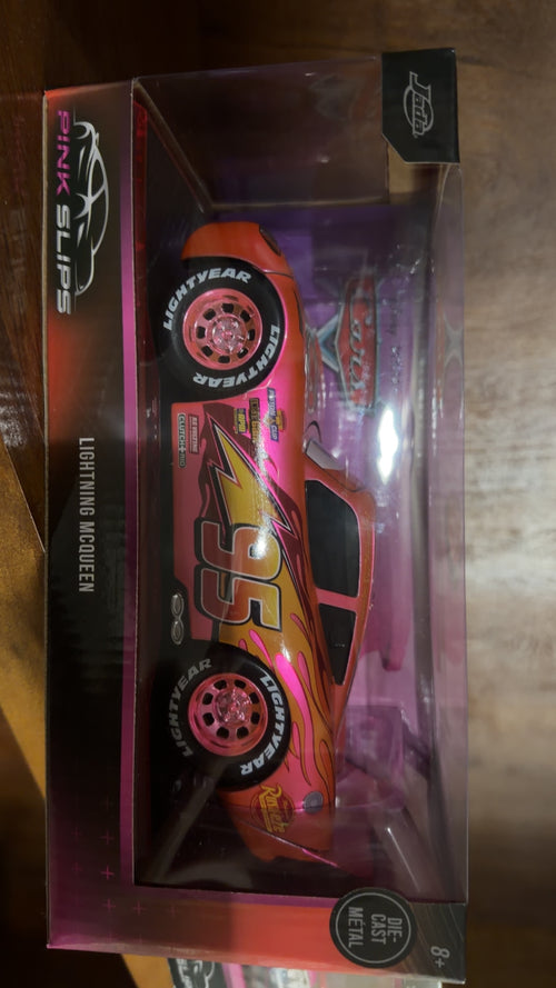Jada Toys Pink Slips Lightning McQueen Die-Cast 1:24 Disney Pixar Cars CHASE