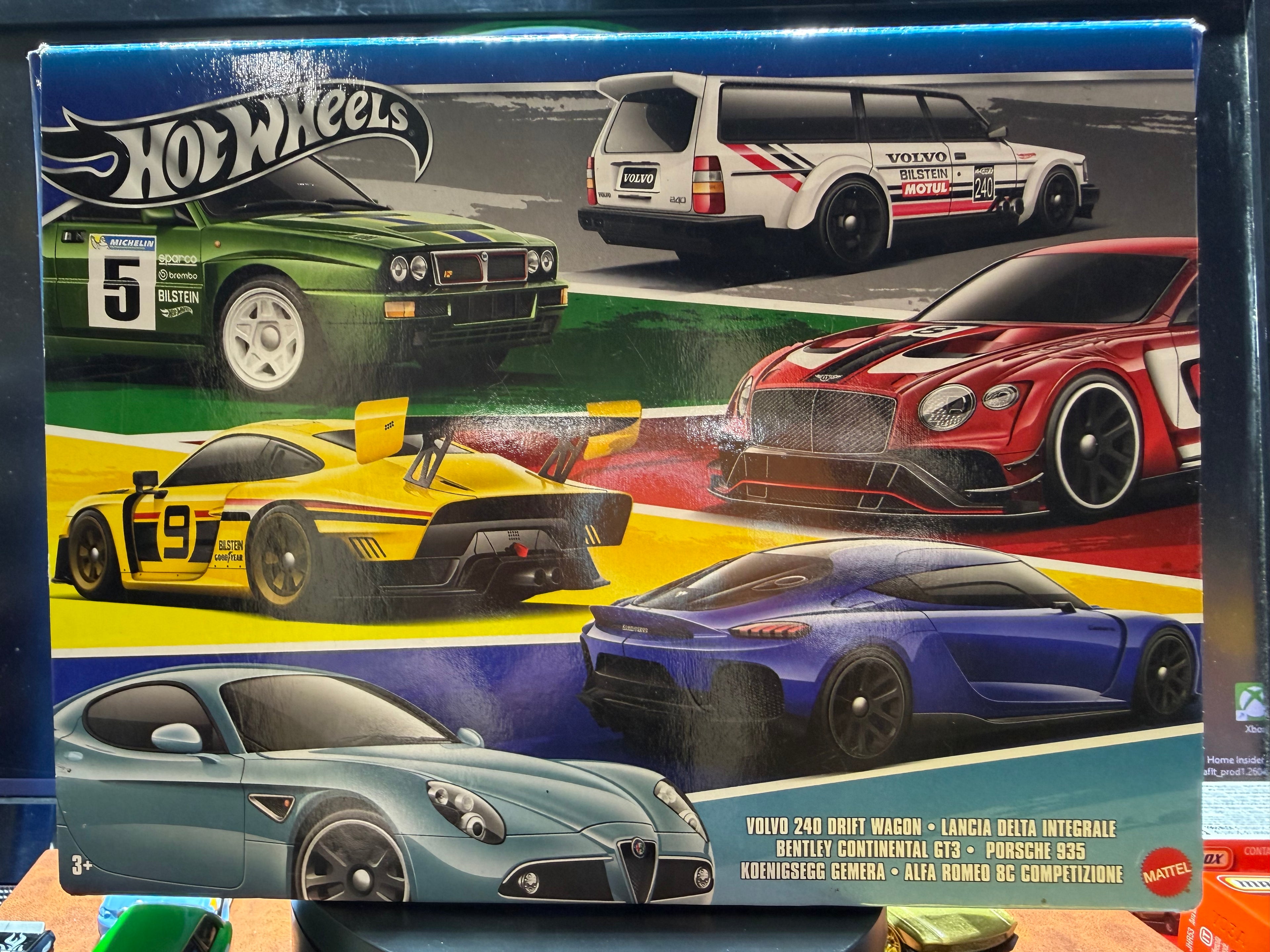 Hot Wheels European Style Car Culture 6 Pack Bentley Alfa Romeo Porsche Volvo