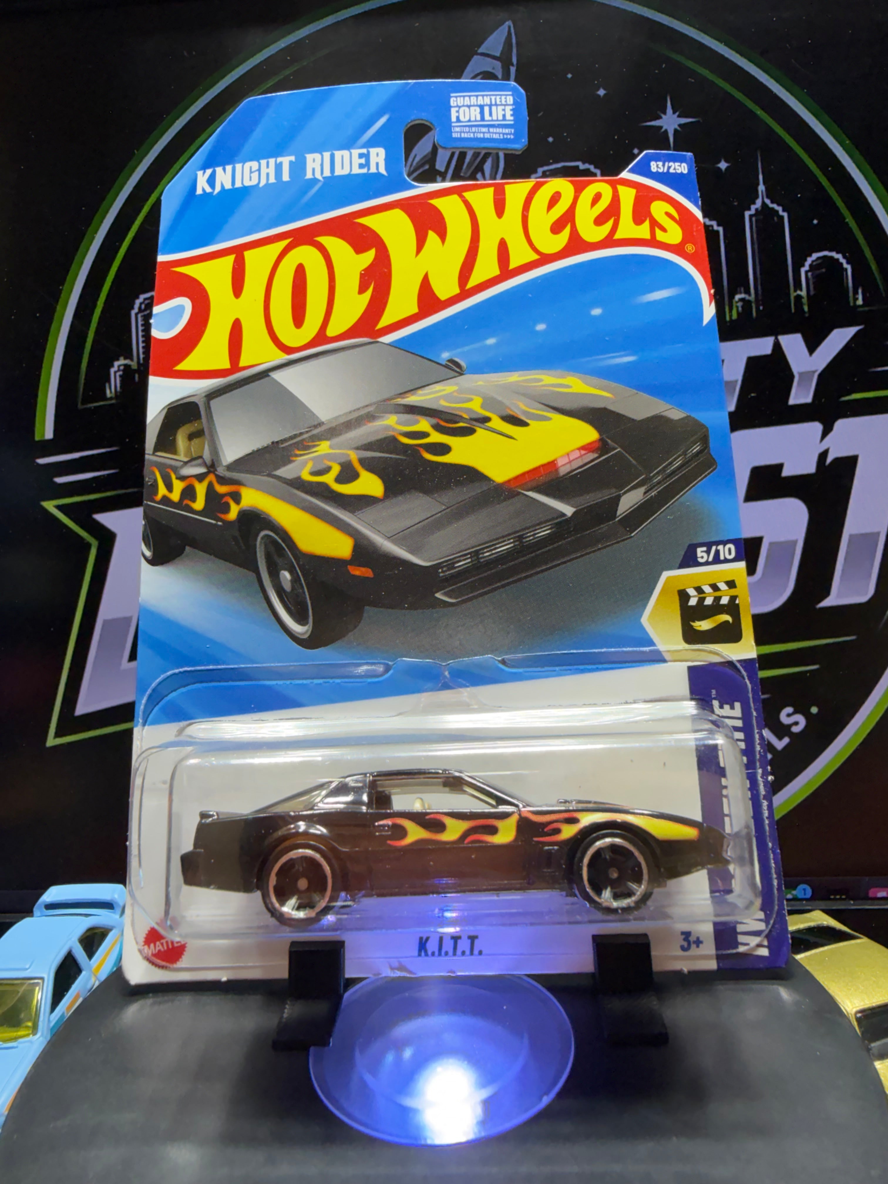 Hot Wheels K.I.T.T. Knight Rider 1:64 Diecast Black HW Screen Time Car