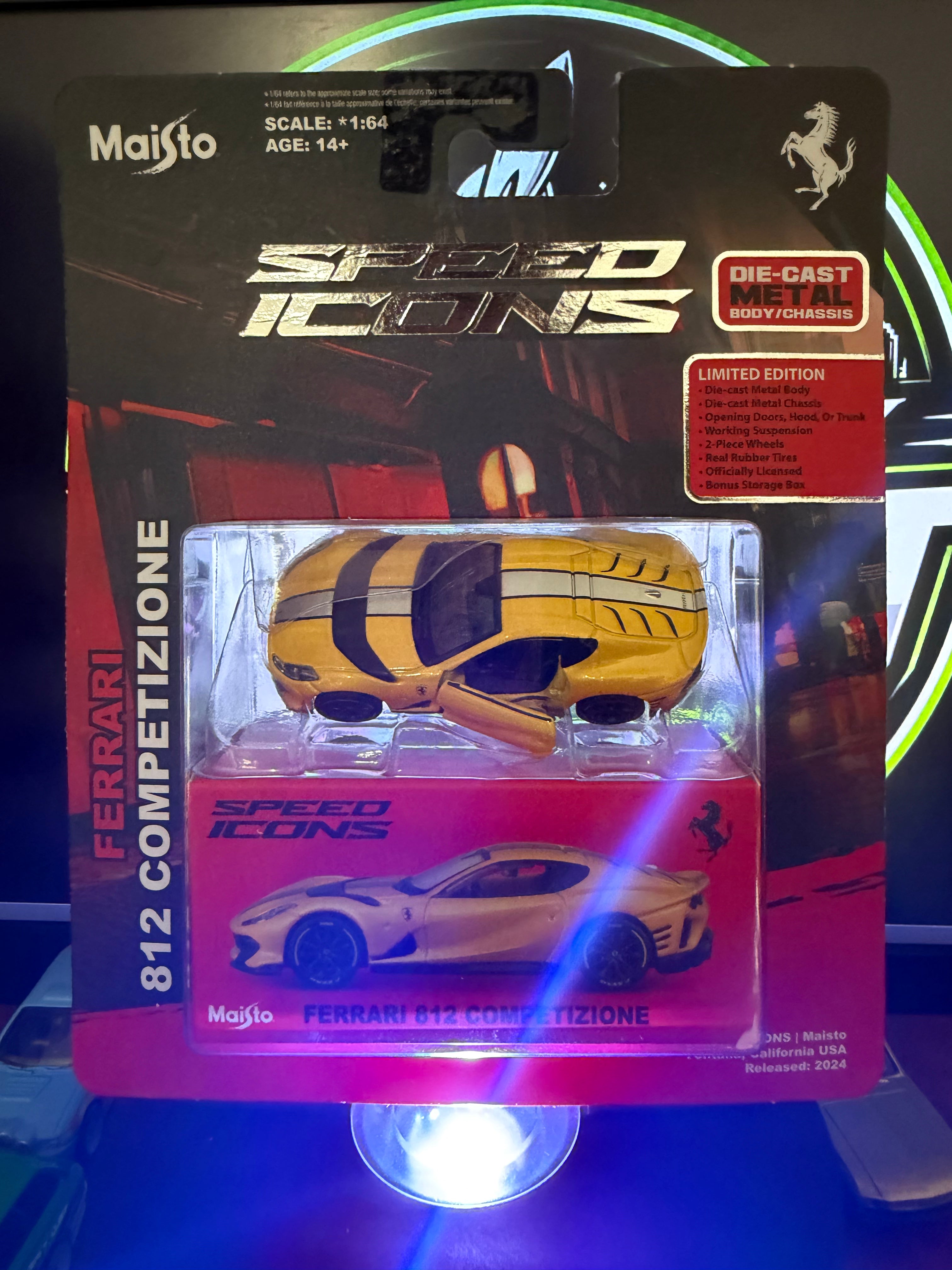Mastio Speed Icons Ferrari 812 Comp-Chase
