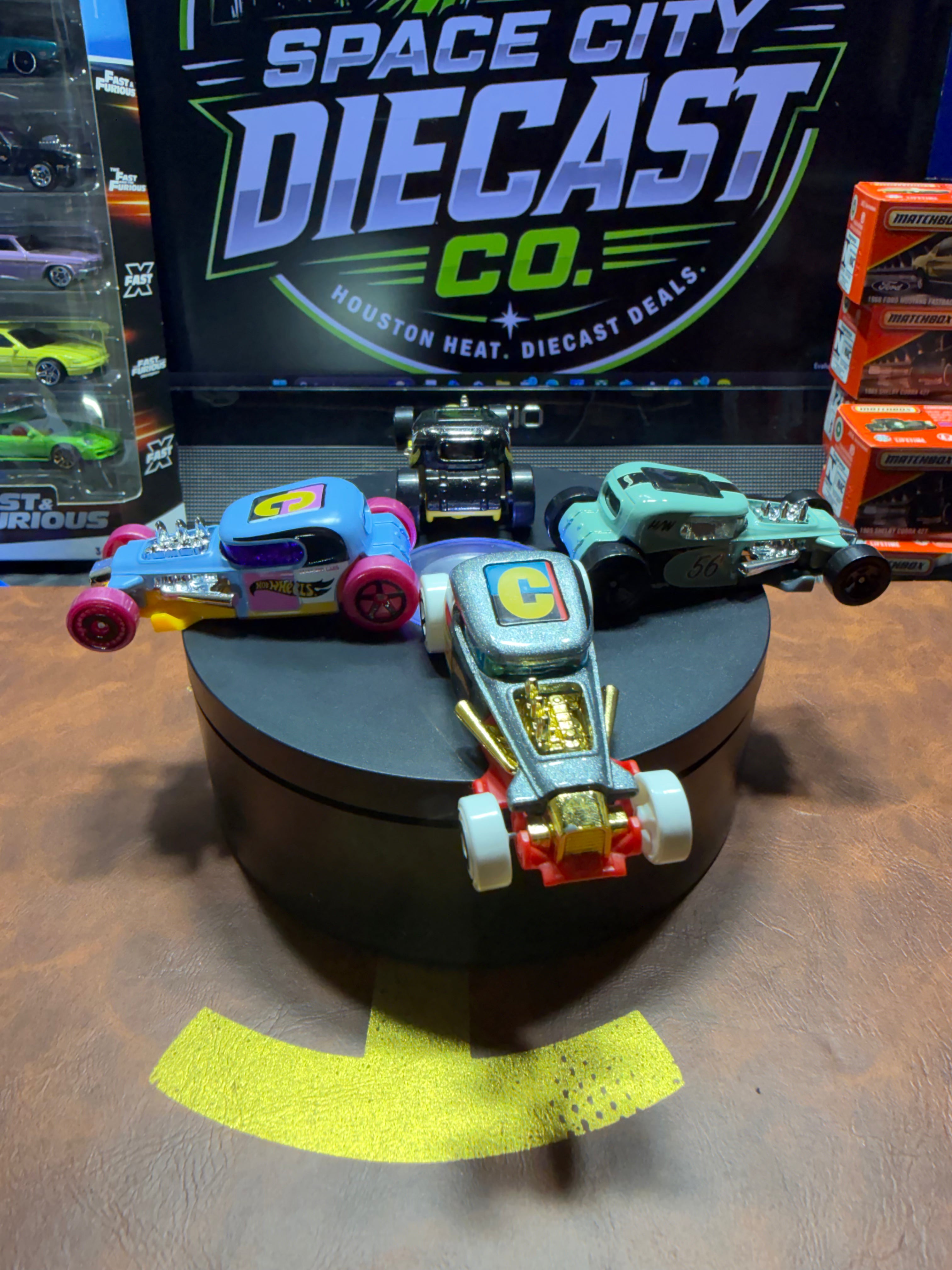 Hot Wheels Mod Mill-Lot of 4