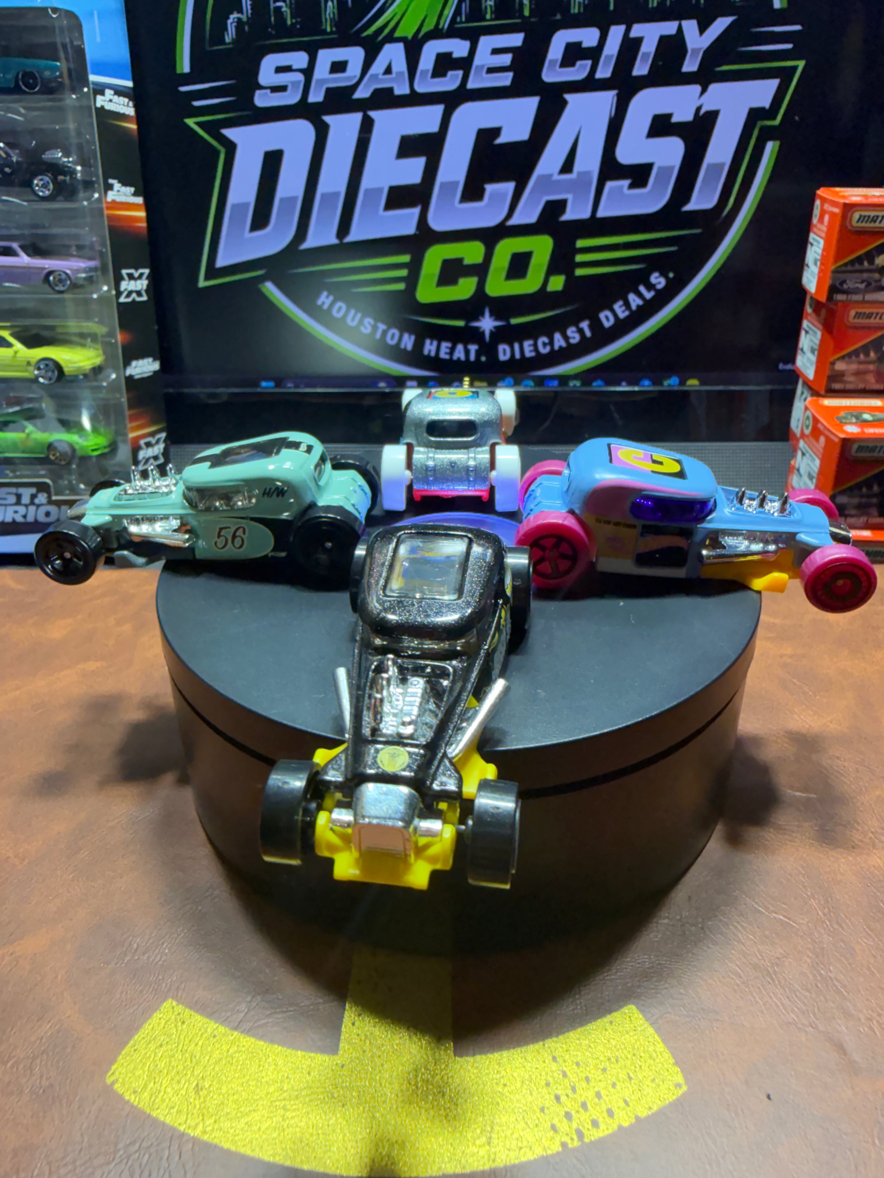 Hot Wheels Mod Mill-Lot of 4